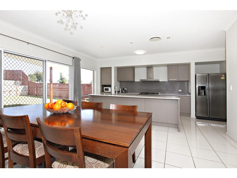 3 Bunya Street, Moggill QLD 4070